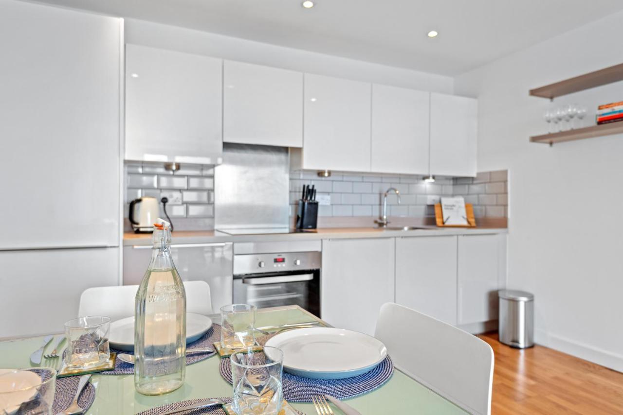 Penthouse Flat In Slough Center Apartment Ngoại thất bức ảnh